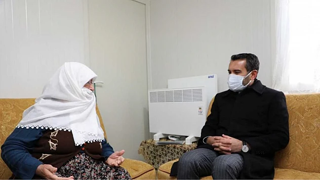 Başkan Şerifoğulları Konteyner Kent'te vatandaşlarla bir araya geldi