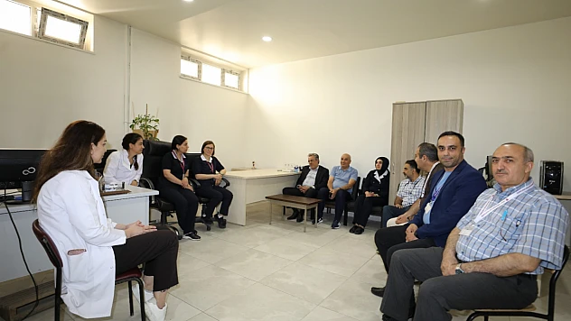 Fırat Üniversitesi Hastanesi'nde Diyetisyenler Günü kutlandı