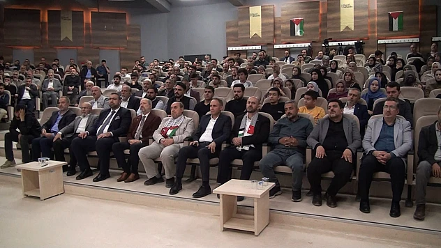 Fırat Üniversitesi'nde 'Gazze Mektebi' paneli