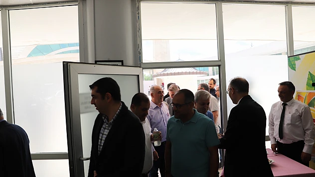 Fırat Üniversitesinde bayramlaşma töreni gerçekleştirildi