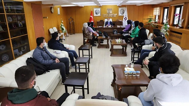 FÜ'de 'Çedene Bizden Sohbet Sizden' buluşmaları başladı