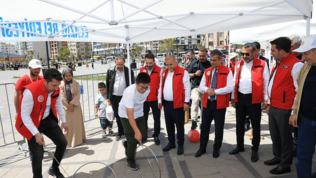 Geleneksel Oyunlar Tırı, Elazığ'da çocuklarla buluştu