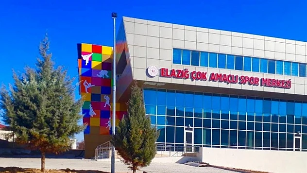 Gençler, spor tesislerinde yeni ufuklara yelken açıyor