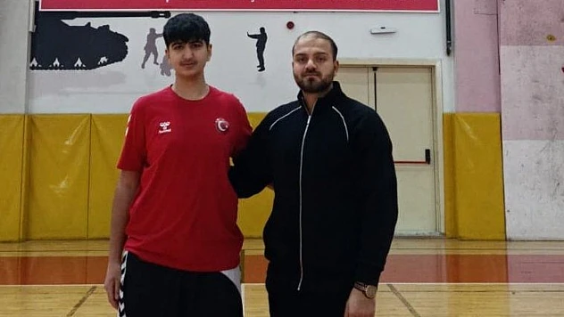 Gençlik ve Spor Kulübü Sporcusu M. Emir Yıldırım milli takım kampına davet edildi