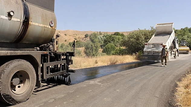 İl Özel İdaresi asfalt çalışmalarını planlı şekilde yürütüyor