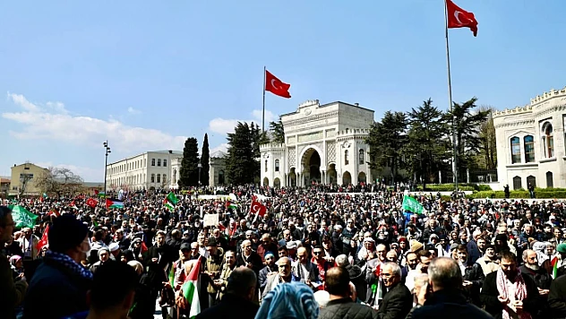 İstanbul Gazze için ayakta