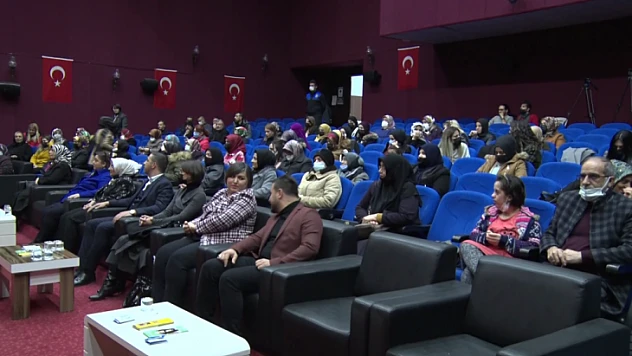 Kadına şiddet ve şiddete sıfır tolerans konferansı düzenlendi