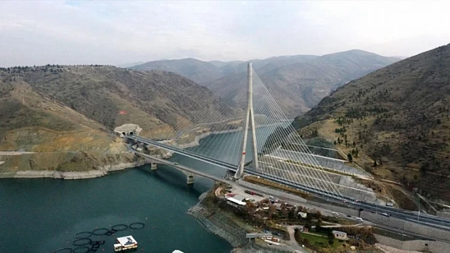 Kömürhan Köprüsü'nden 7,25 milyon araç geçti