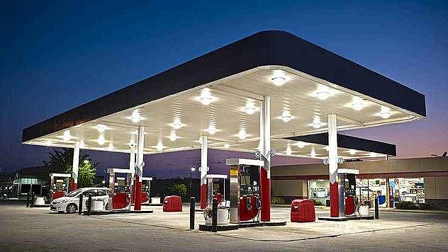 LPG'ye indirim yapıldı! Bu gecede mazot fiyatları değişecek