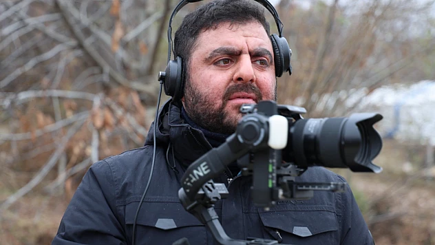 Mücahit Baydaş'tan yaratıcı reklam: La Casa De Papel, Elazığ'da!