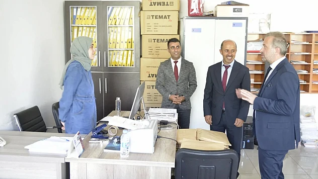 Müdür Şahin, Alacakaya ve Arıcak'ta eğitim çalışmalarını inceledi