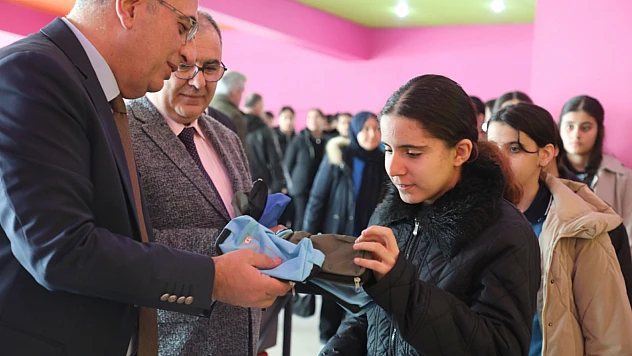 Öğrencilerden Bilim Merkezi'ne ziyaret