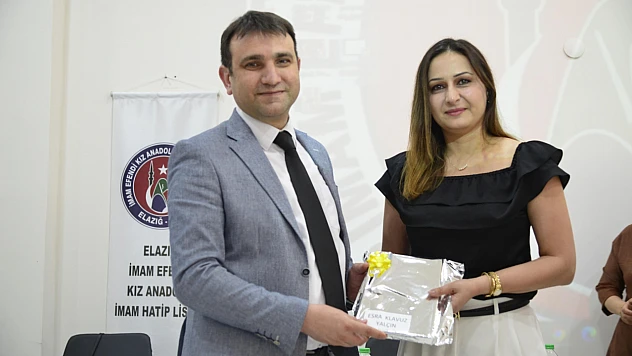 Ortaokullar arası münazara yarışması