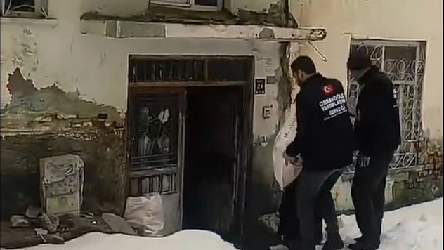 Osmanoğlu Yardımlaşma Derneği'nden yakacak yardımı