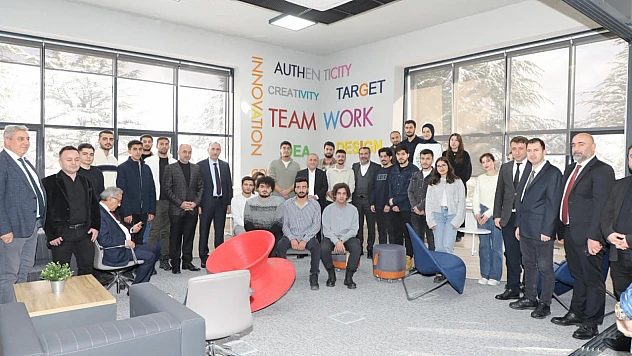 Prof. Dr. Yasemin Açık Ar-Ge Merkezi'ne ziyaret