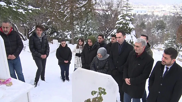 Rahmet ve özlemle anıyoruz