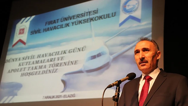 Sivil Havacılık Yüksekokulu öğrencileri apoletlerini taktı