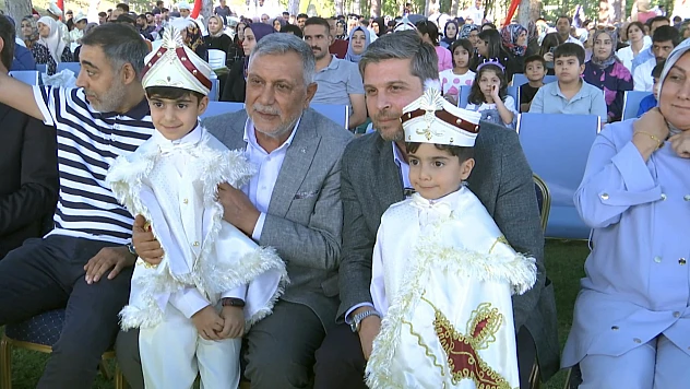 Sünnet Şöleni'nde 'Rafadan Tayfa' sürprizi