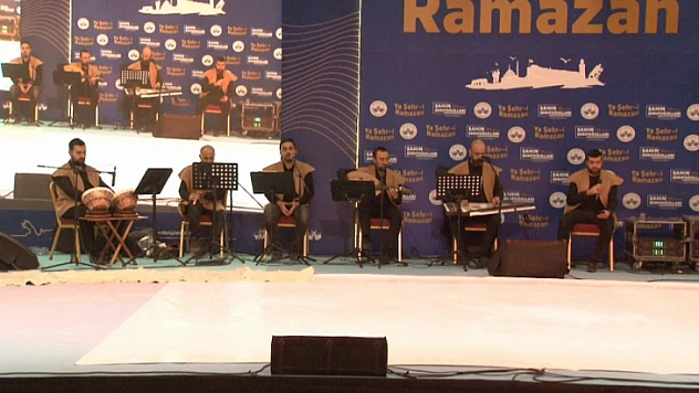 Tasavvuf Musikisi Topluluğu sahne aldı