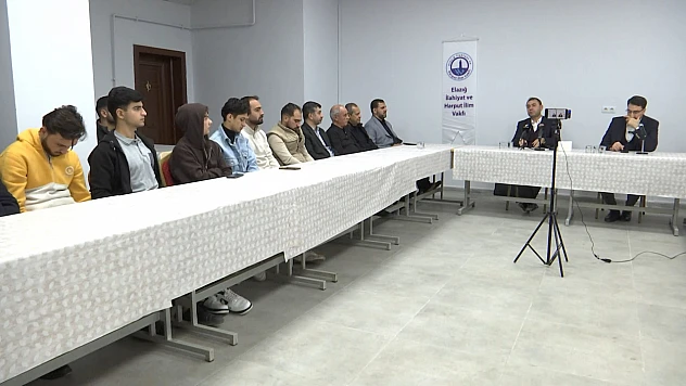 Türkiye'de din görevlisi yetiştirme stratejileri programı