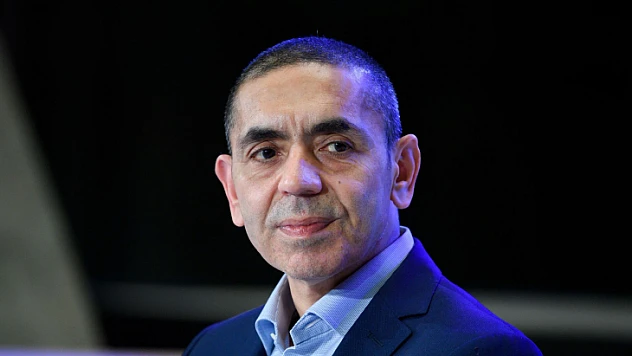 Uğur Şahin'den koronavirüs için korkutan uyarı!