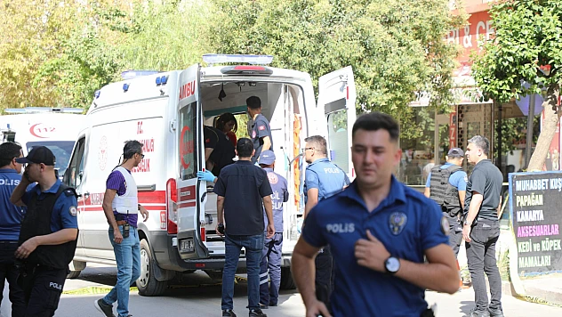 Vali Hatipoğlu Namık Çitçi Caddesi'nde yaşanan olayla ilgili açıklamalarda bulundu