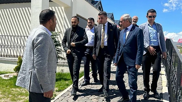 Yeniden Refah Partisi Başkanlığına tanıdık isim mi geliyor!