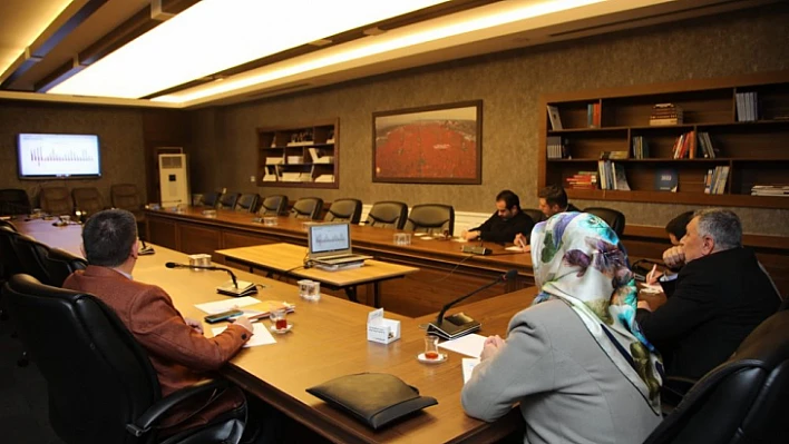 AK Parti Elazığ teşkilatı üç kademe il başkanları toplantısına katıldı 