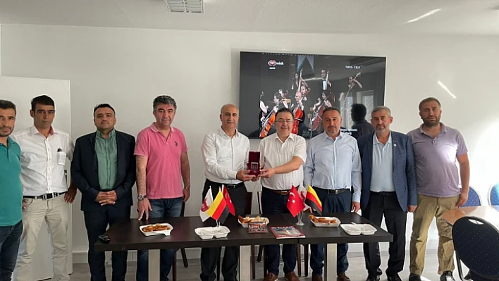 Ankara Elazığ Kültür ve Tanıtma Vakfı'ndan Avrupa Elazığlılar Derneği'ne ziyaret