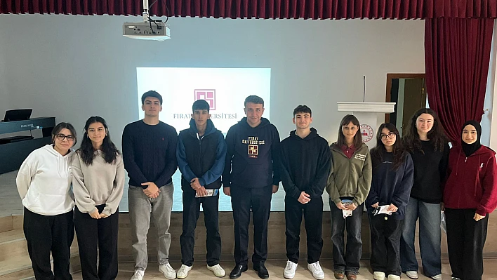 Bakü Türk Anadolu Lisesi'nde Fırat Üniversitesi tanıtıldı