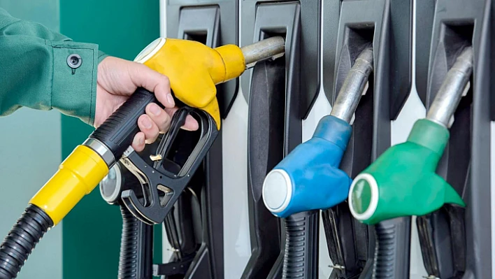 Benzine çok kallavi zam geliyor! 