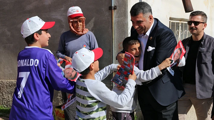CHP Heyeti vatandaşlarla buluşmaya devam ediyor