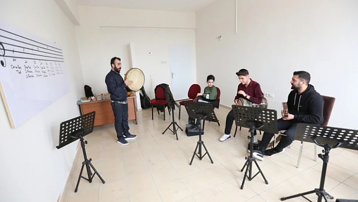 Elazığ Belediyesi Halk Korosu Konserine davet