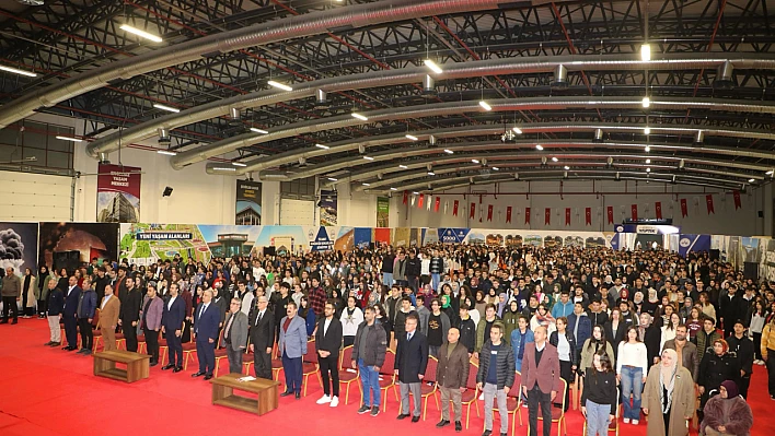 Elazığ Belediyesi'nin düzenlediği 'Gri Koç' semineri yoğun ilgi gördü