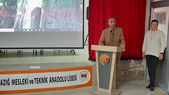 Elazığ'da 12. sınıf öğrencilerine girişimcilik eğitimi