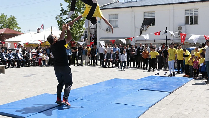 Elazığ'da Cumhuriyet coşkusu sporla kutlandı
