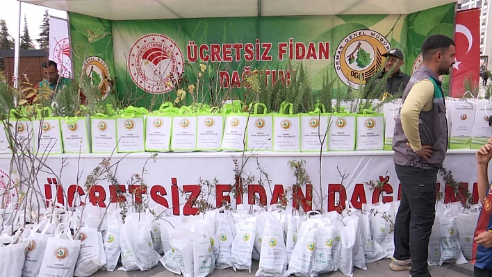 Elazığ Orman Bölge Müdürlüğü ücretsiz fidan dağıttı