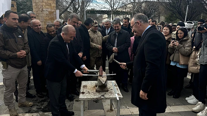Fırat Üniversitesi'nde Nevruz Bayramı coşkuyla kutlandı