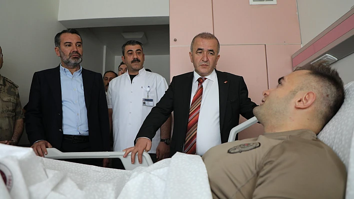 İl protokolünden hastanedeki yaralı PÖH komiserine ziyaret