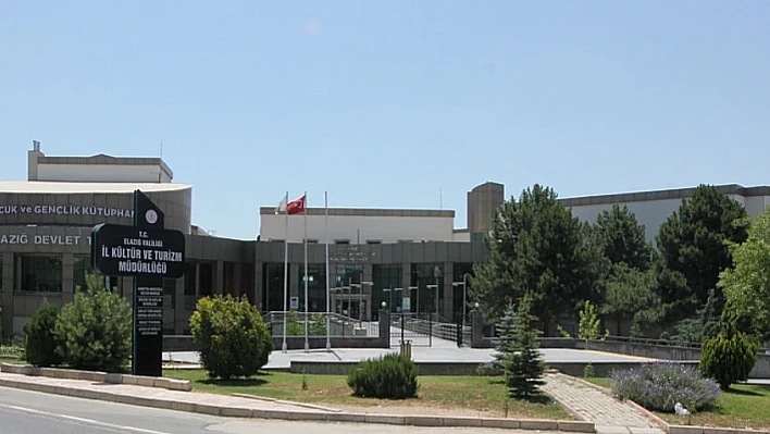 İzmir Devlet Tiyatrosu 'Münasebetsiz' ile Elazığ seyircisiyle buluşuyor