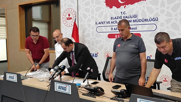 Köylerdeki 43 hak sahibi için kura çekimi yapıldı