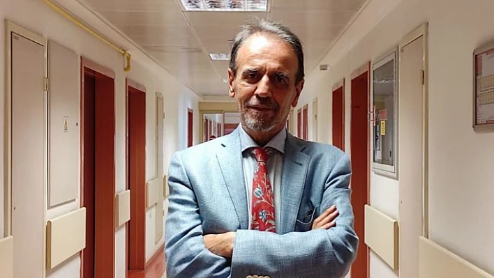 Mehmet Ceyhan'dan karantina süresine tepki!