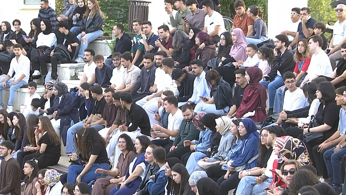 Nefres Müzik Grubu'ndan konser