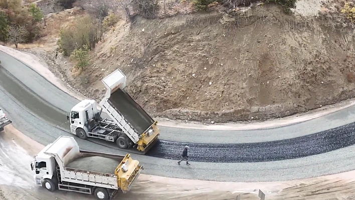 Oymaağaç Köyü'nün 3,5 kilometrelik yolu yenilendi