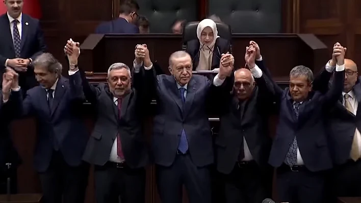 Sarıcan Belediye Başkanı Ramazan Aydın, AK Parti'ye katıldı