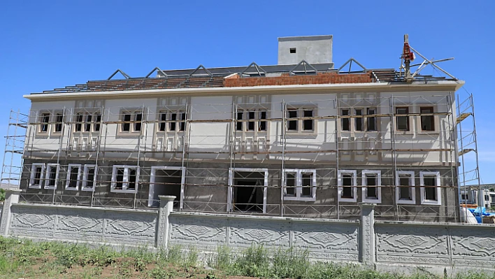 SÜRSÜRÜ MAHALLESİ'NDE İNŞA EDİLEN KUR'AN KURSU, YENİ DÖNEMDE HİZMET VERMEYE BAŞLAYACAK