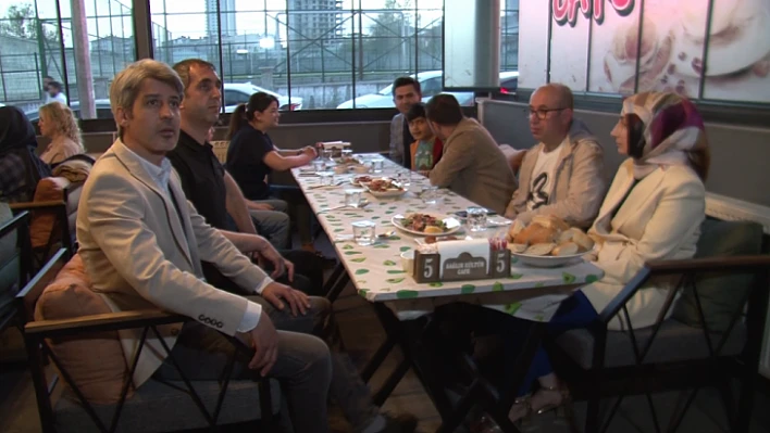 Tüm Sağ-Der iftar programı düzenledi 