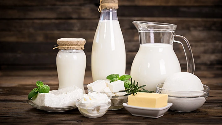 Üç harfli market zincirinde satılan sütler toplatılıyor!