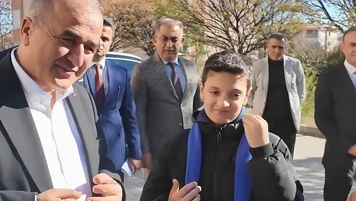 Vali Hatipoğlu'ndan özel eğitim okullarına ziyaret