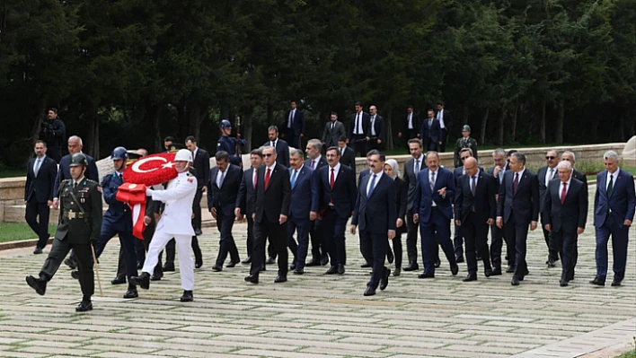 Yeni Kabine ilk kez toplandı! 